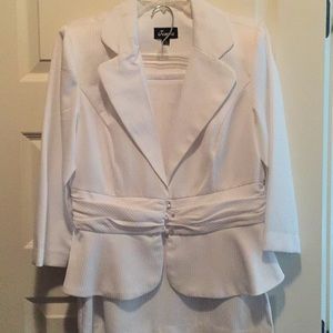 White two piece skirt and jacket